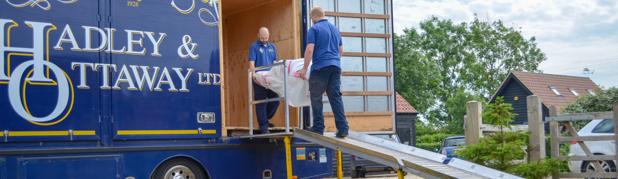 hadley and ottaway removals ely